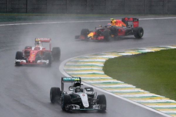 В Бразильском Сан-Паулу проведут гонки «Формулы-1» при полных трибунах