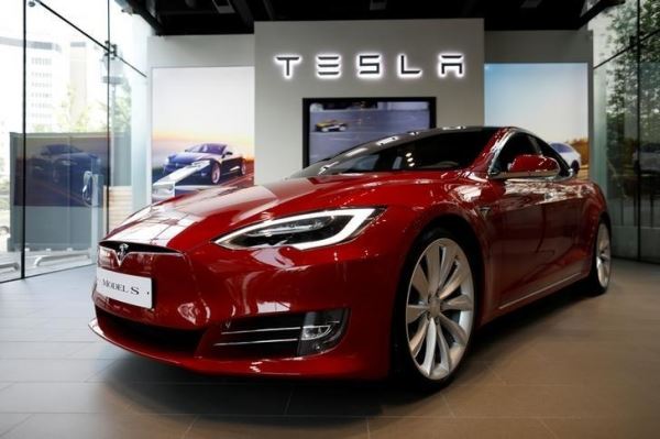 Китай остался без новых Tesla